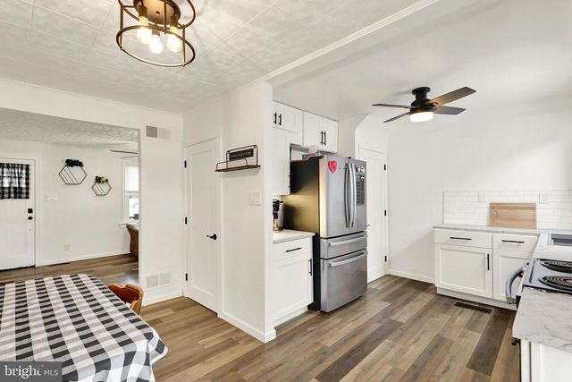 107 N FRANKLIN ST, Palmyra, PA 17078