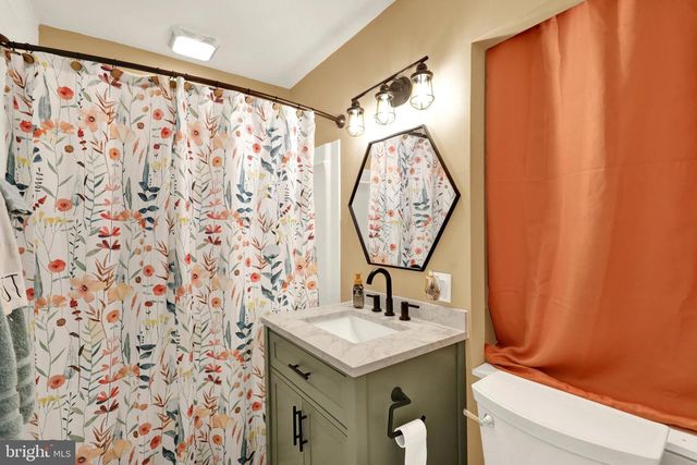 107 N FRANKLIN ST, Palmyra, PA 17078