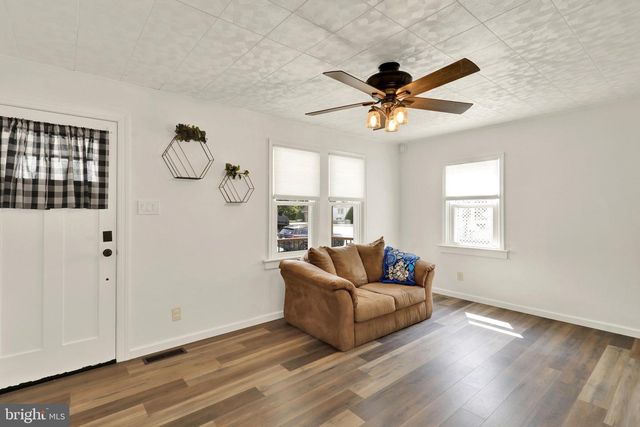107 N FRANKLIN ST, Palmyra, PA 17078
