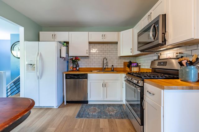 1644 Michael Drive, Schererville, IN 46375