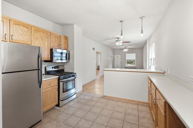 237 142nd Street, Hammond, IN 46327