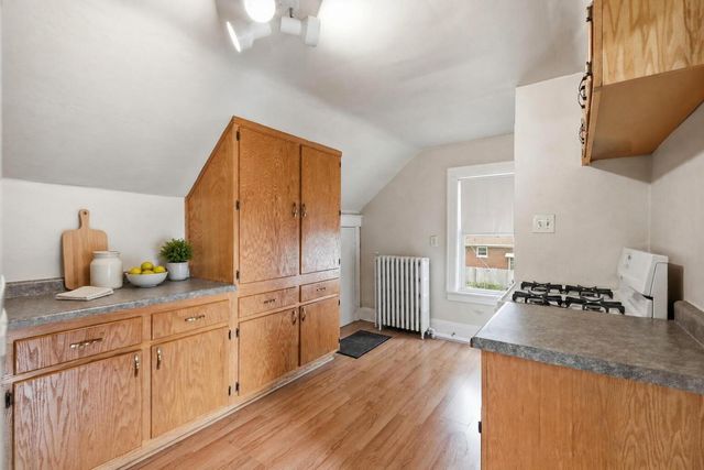 237 142nd Street, Hammond, IN 46327