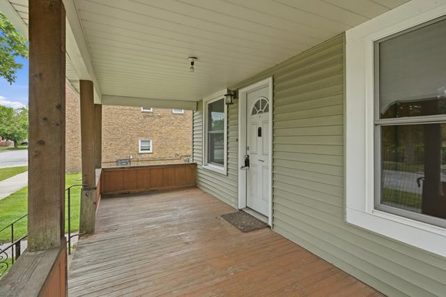 237 142nd Street, Hammond, IN 46327