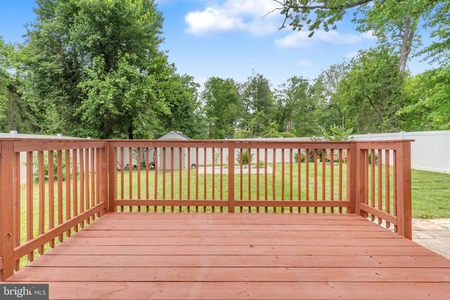 7102 E FOREST ROAD, Landover, MD 20785
