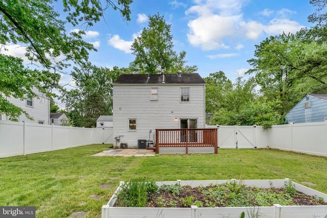 7102 E FOREST ROAD, Landover, MD 20785