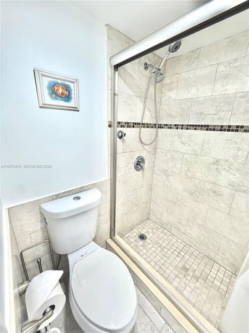 3301 N Country Club Drive 106, Aventura, FL 33180