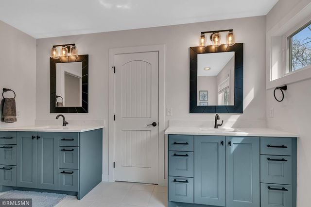 1816 11th Street N, Sartell, MN 56377