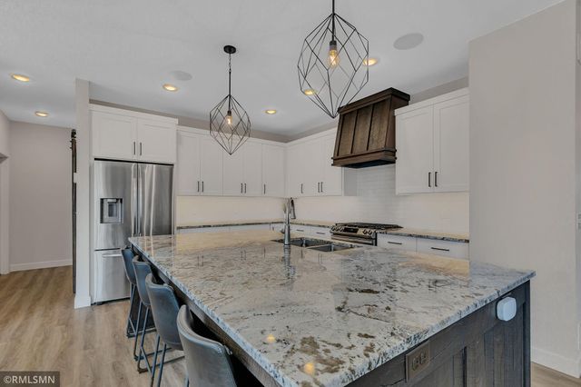 1816 11th Street N, Sartell, MN 56377