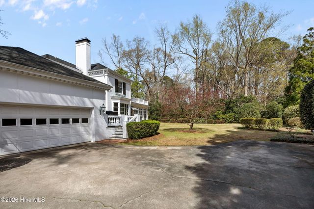 2101 Sparre Drive, Kinston, NC 28504