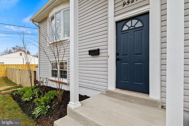 9521 SALEM ST, Manassas, VA 20110
