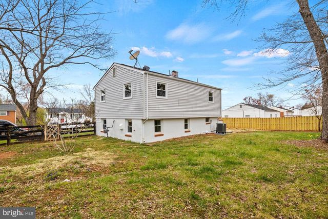 9521 SALEM ST, Manassas, VA 20110