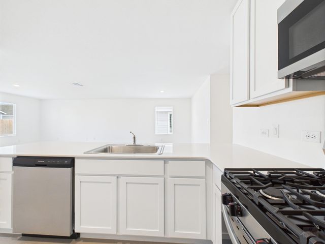 250 Twilight Breeze WAY, Hutto, TX 78634