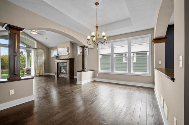 11339 Wildflower Drive N, Lake Elmo, MN 55042
