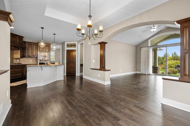 11339 Wildflower Drive N, Lake Elmo, MN 55042