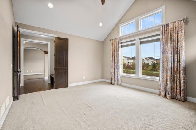 11339 Wildflower Drive N, Lake Elmo, MN 55042