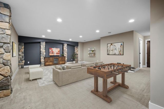 11339 Wildflower Drive N, Lake Elmo, MN 55042