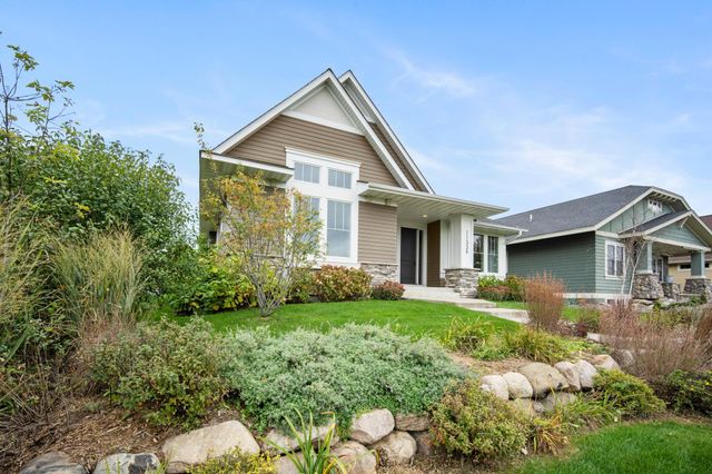 11339 Wildflower Drive N, Lake Elmo, MN 55042