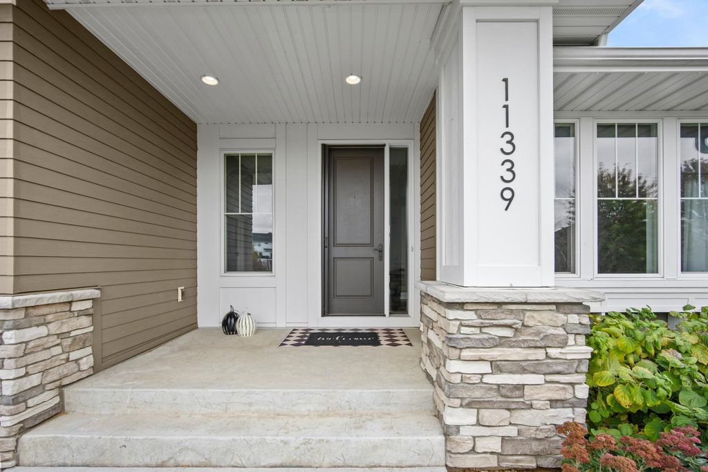 11339 Wildflower Drive N, Lake Elmo, MN 55042 — photo 5