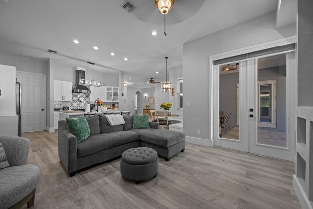 2926 Dovedale Court, Wellington, FL 33414