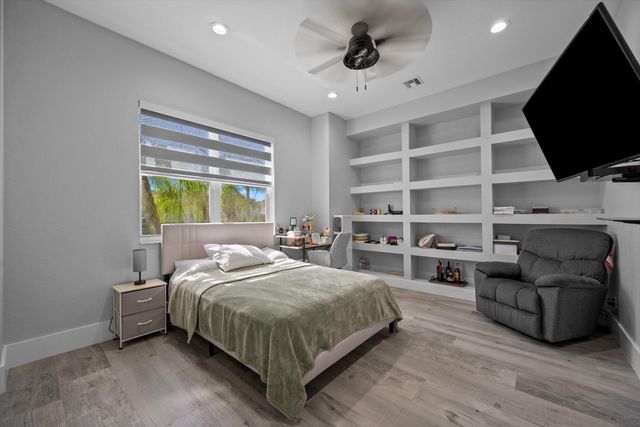 2926 Dovedale Court, Wellington, FL 33414