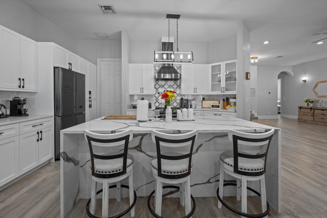 2926 Dovedale Court, Wellington, FL 33414