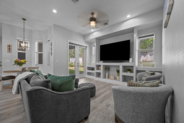 2926 Dovedale Court, Wellington, FL 33414