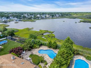 62 Sunrise Boulevard, Toms River, NJ 08753