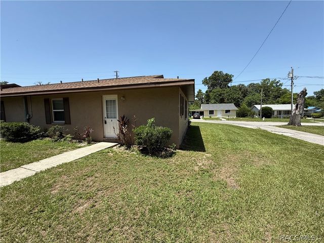 412 Tompkins Street 7, Inverness, FL 34450