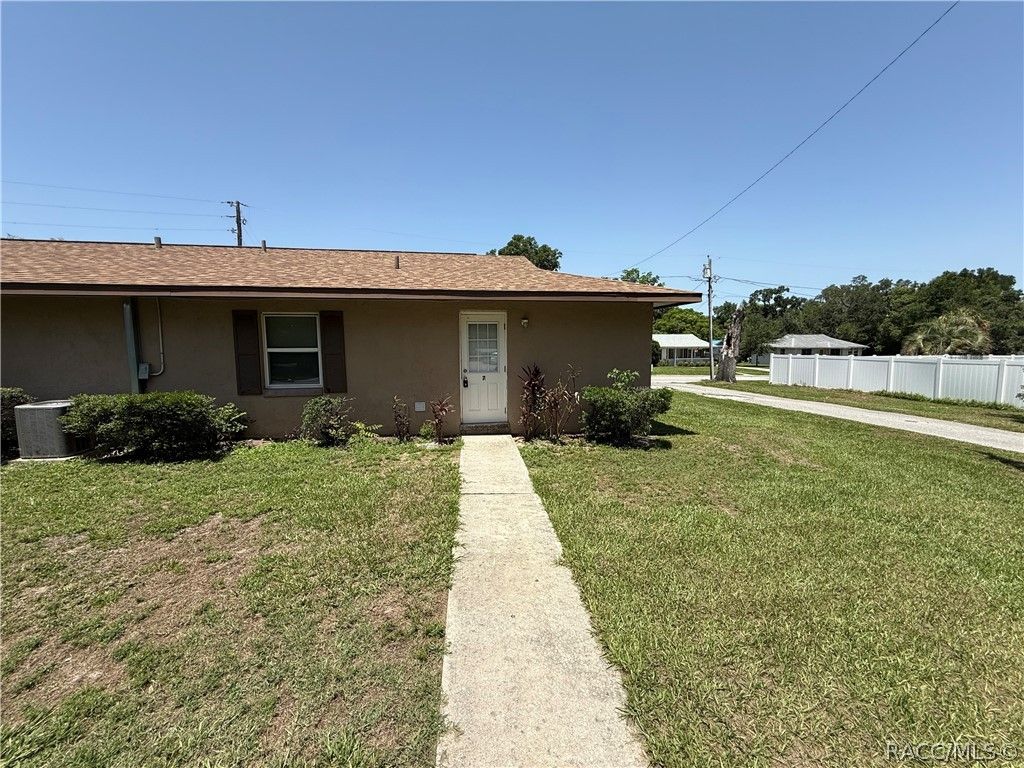 412 Tompkins Street 7, Inverness, FL 34450