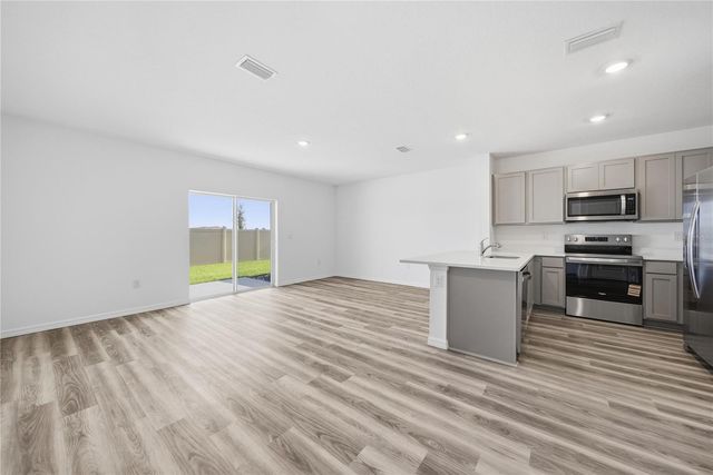 2480 RIVERSONG LODGE LANE, Wesley Chapel, FL 33543