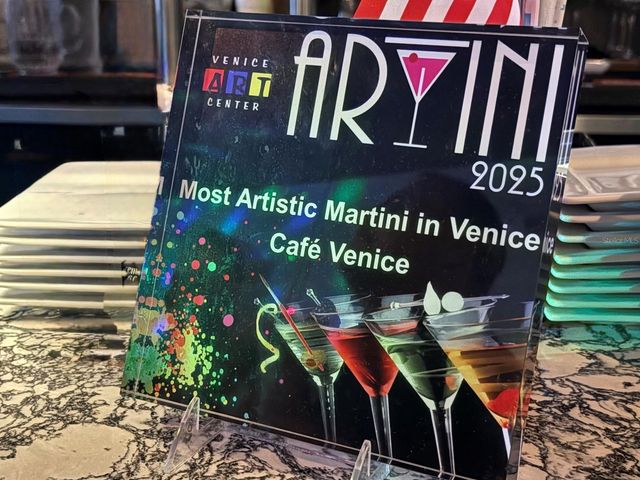 2210 WOODMERE ROAD, Venice, FL 34293