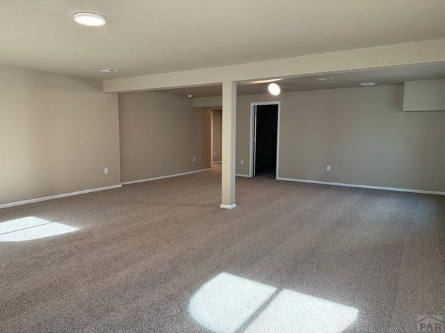 6025 Harper Ln, Pueblo, CO 81008