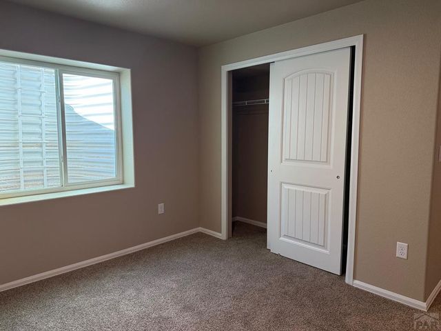 6025 Harper Ln, Pueblo, CO 81008