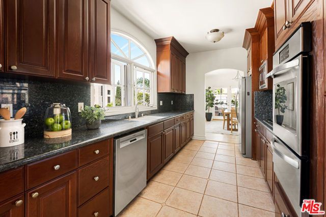 1707 Malcolm Avenue PH400, Los Angeles, CA 90024