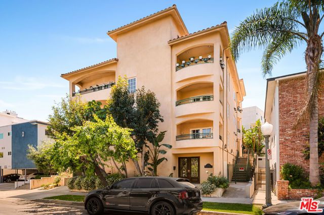1707 Malcolm Avenue PH400, Los Angeles, CA 90024
