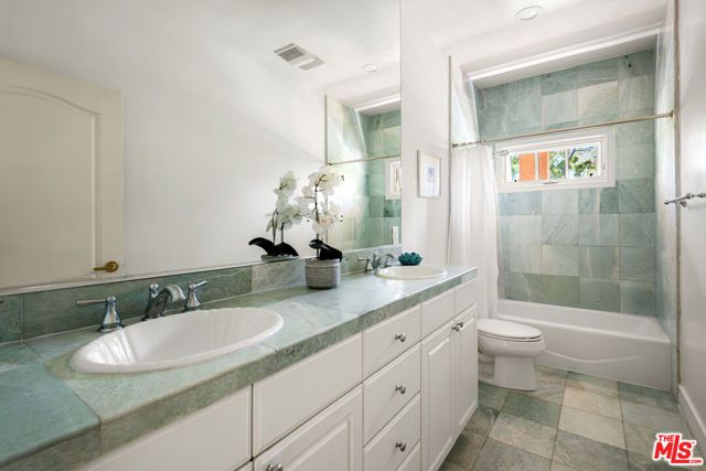 1707 Malcolm Avenue PH400, Los Angeles, CA 90024