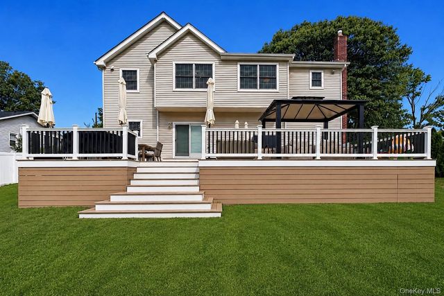 48 Fulton Boulevard, Commack, NY 11725