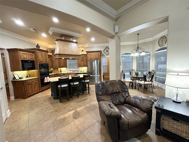 205 Old Palmetto Road, Benton, LA 71006