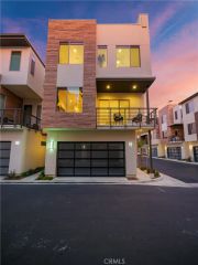 12 Ebb Tide Circle, Newport Beach, CA 92663