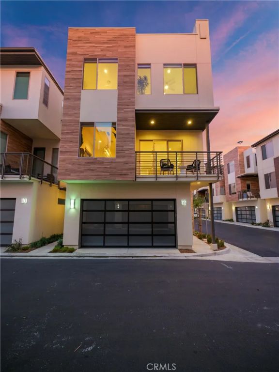 12 Ebb Tide Circle, Newport Beach, CA 92663
