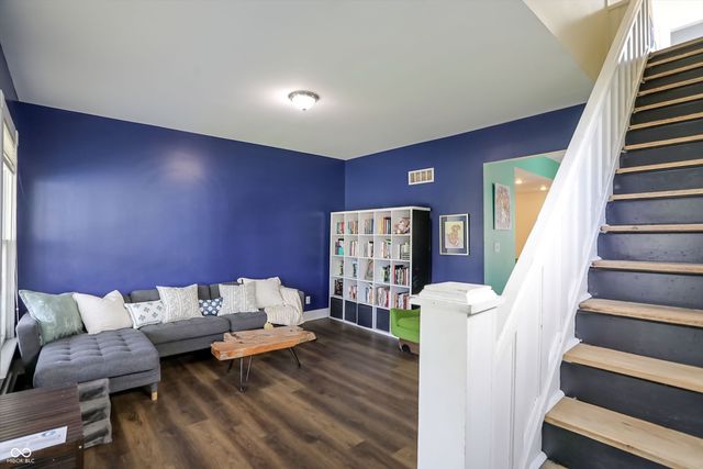 2836 Carrollton Avenue, Indianapolis, IN 46205