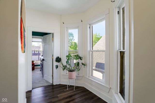 2836 Carrollton Avenue, Indianapolis, IN 46205