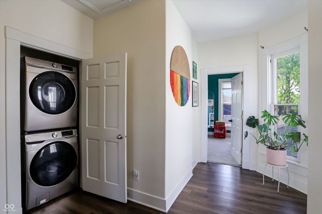 2836 Carrollton Avenue, Indianapolis, IN 46205