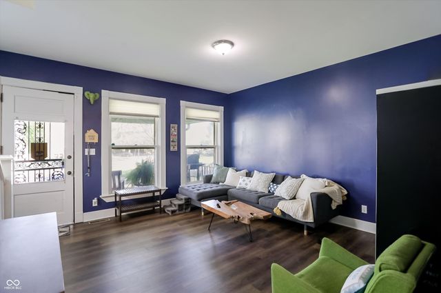 2836 Carrollton Avenue, Indianapolis, IN 46205