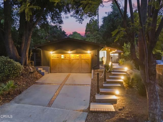 22261 Ybarra Road, Woodland Hills (los Angeles), CA 91364