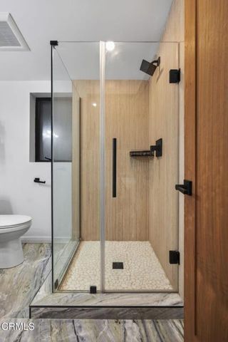 22261 Ybarra Road, Woodland Hills (los Angeles), CA 91364