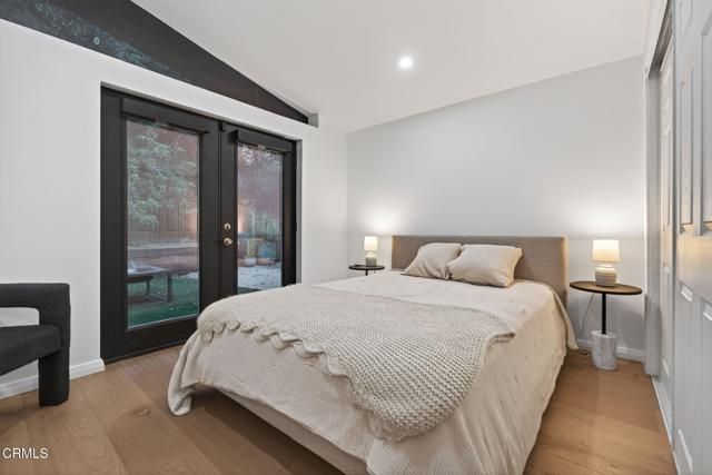 22261 Ybarra Road, Woodland Hills (los Angeles), CA 91364