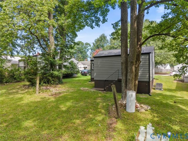 1820 Dupuy Rd, Petersburg, VA 23803