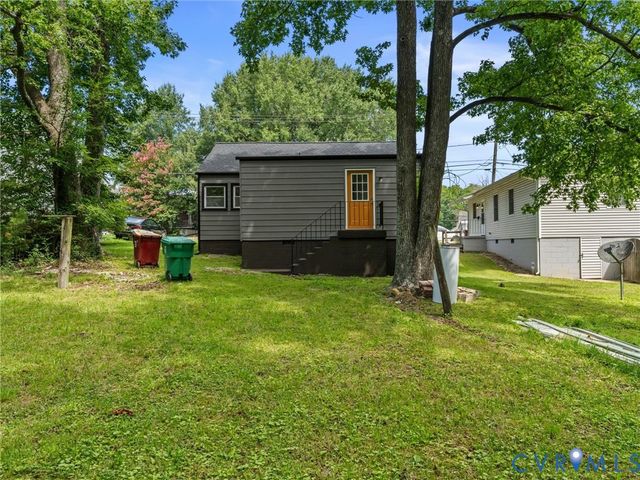 1820 Dupuy Rd, Petersburg, VA 23803