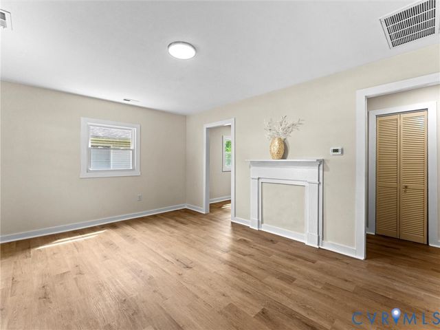 1820 Dupuy Rd, Petersburg, VA 23803